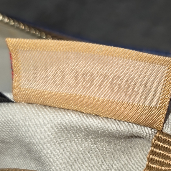 Dooney & Bourke West Virginia Mountaineers Crossbody Purse - Picture 4 of 8